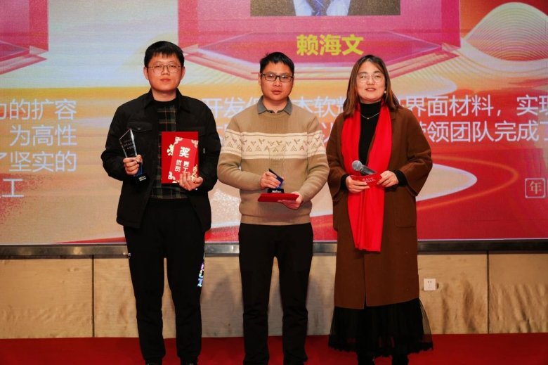 082318_244923_gsdt.jpg 082318_244923_gsdt.jpg