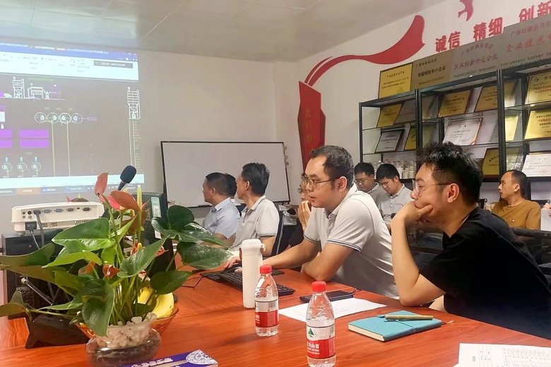 083355_410917_gsdt.jpg 083355_410917_gsdt.jpg