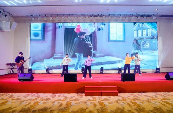 083417_154110_gsdt.png 083417_154110_gsdt.png