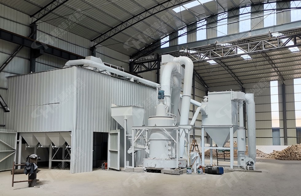 北方某公司锌砂磨粉机4R3220雷蒙磨粉机生产车间 河北邯郸锌砂磨粉机4R3220雷蒙磨粉机200目生产车间