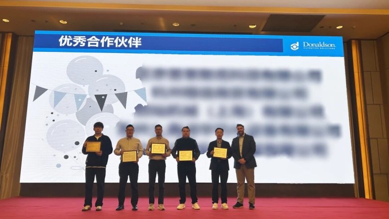 093659_594694_gsdt.jpg 093659_594694_gsdt.jpg