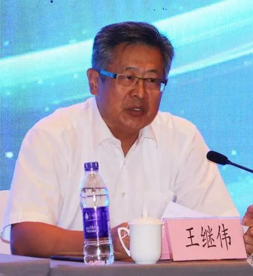 100342_373799_gsdt.jpg 100342_373799_gsdt.jpg