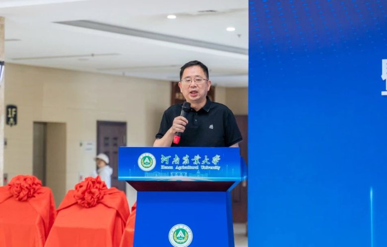 102918_303967_gsdt.jpg 102918_303967_gsdt.jpg