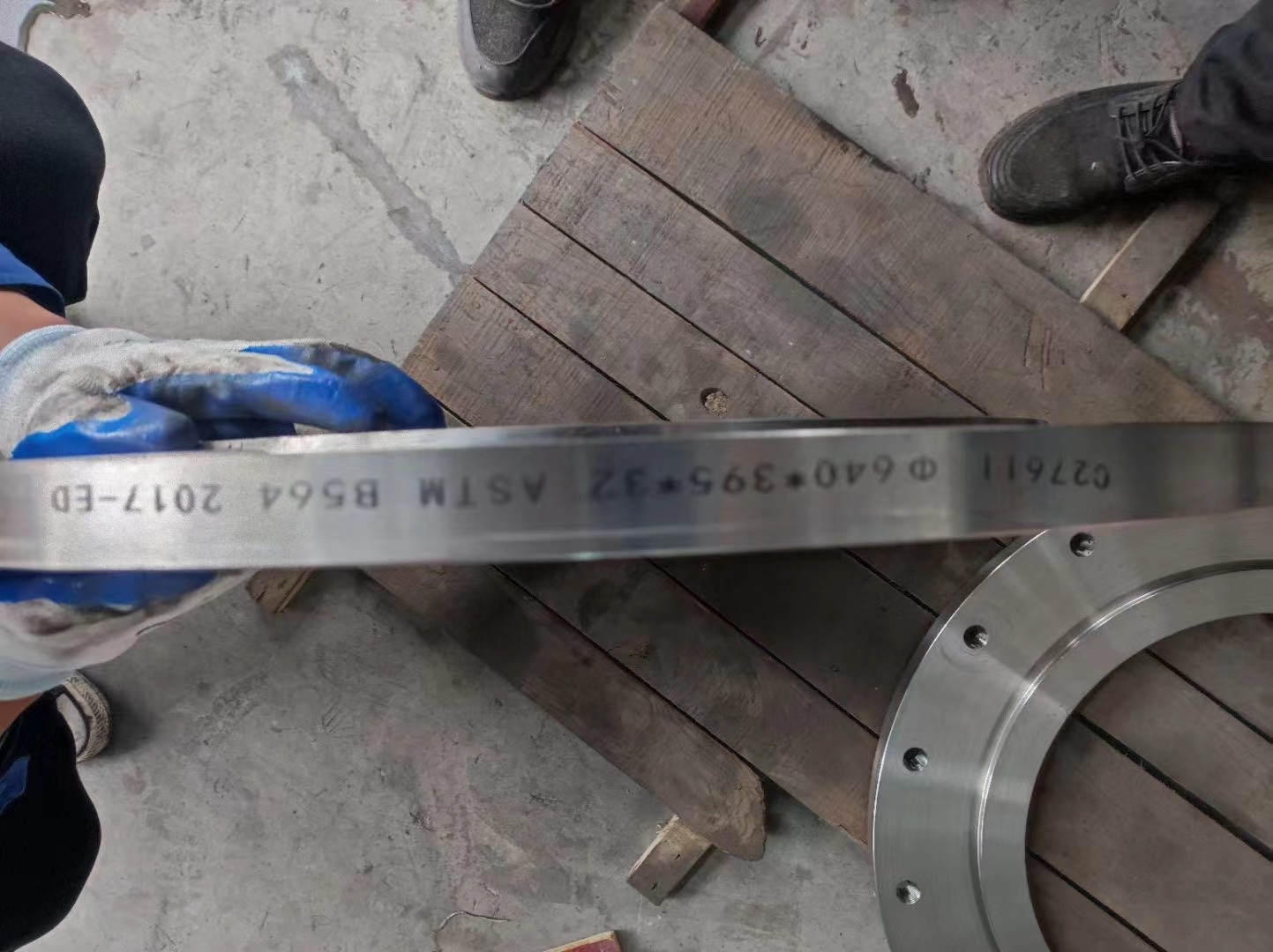 LCJ金属 带颈对焊法兰 2.4856 耐湿氣腐蚀 按规格定制