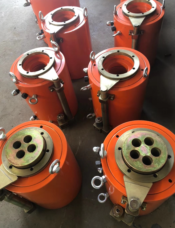 桥梁张拉机具锚具 山东日照 150T预应力穿心千斤顶 张家口怀安