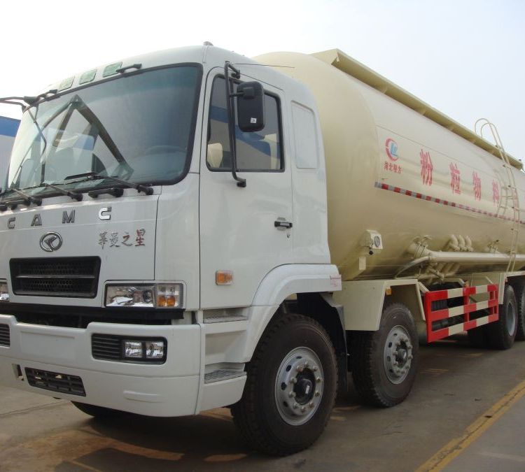 东风天锦粉粒物料运输车 饲料罐车 可快速卸料