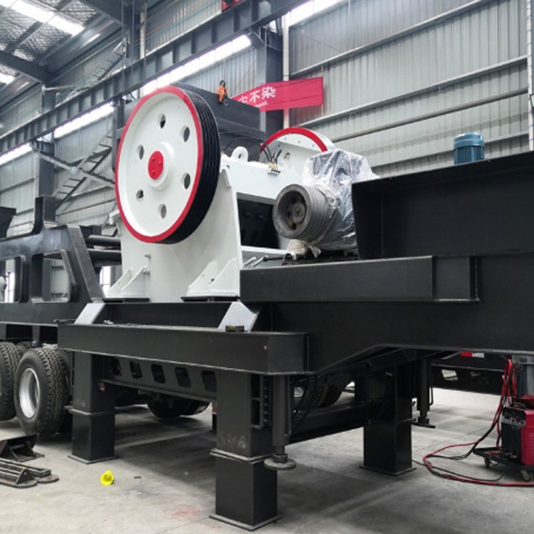 安玉欣 复合破 石料厂移动风化石制砂机 石料箱破机 硅灰石石头破机