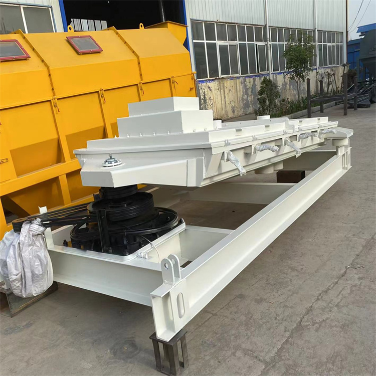 化肥平面回转筛 分级颗粒粗细的悬浮筛 磷肥筛选设备