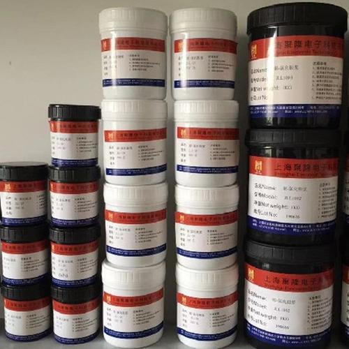 氯化银回收收购各种库化工助剂爱护环境合理利用